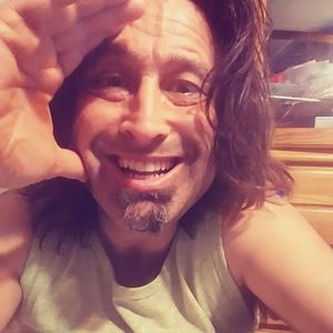 Meet your Posher, Adam